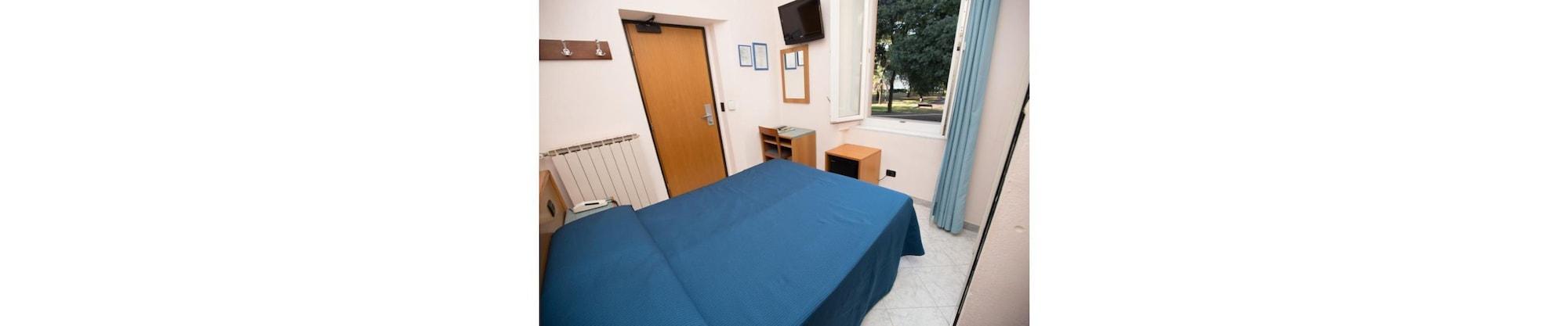 Hotel Roma Marina di Massa Εξωτερικό φωτογραφία