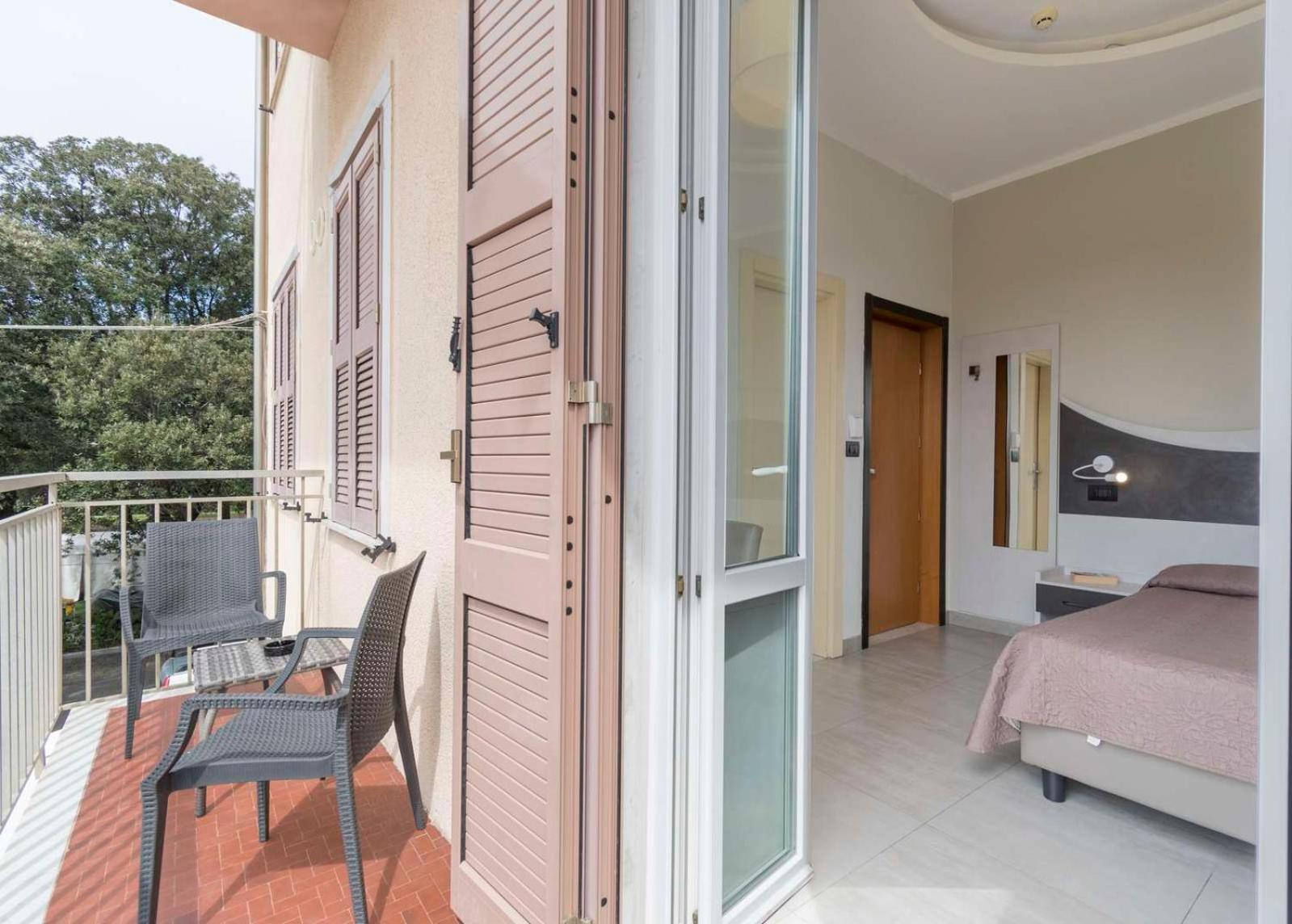 Hotel Roma Marina di Massa Εξωτερικό φωτογραφία
