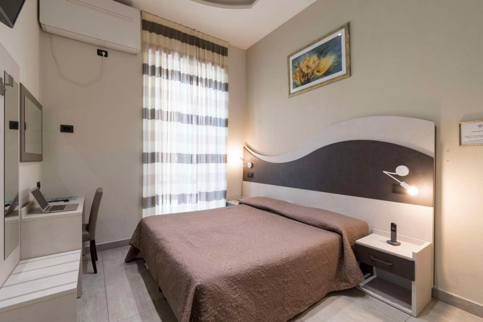 Hotel Roma Marina di Massa Εξωτερικό φωτογραφία