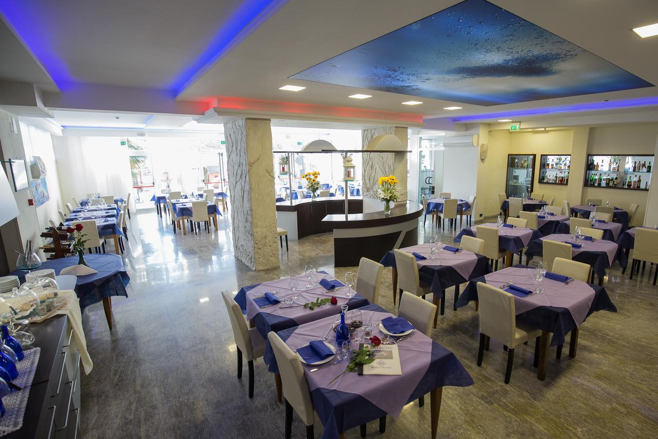 Hotel Roma Marina di Massa Εξωτερικό φωτογραφία